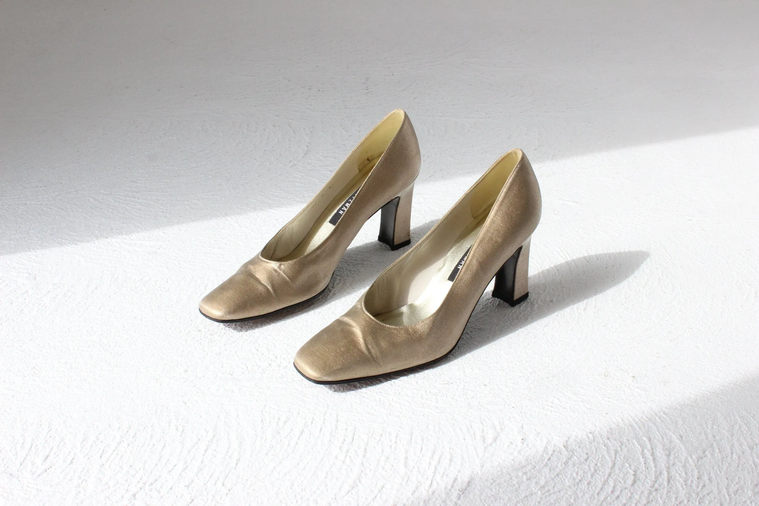 90s Stuart Weitzman Gold Fabric & Leather Pumps ~ Euro 37