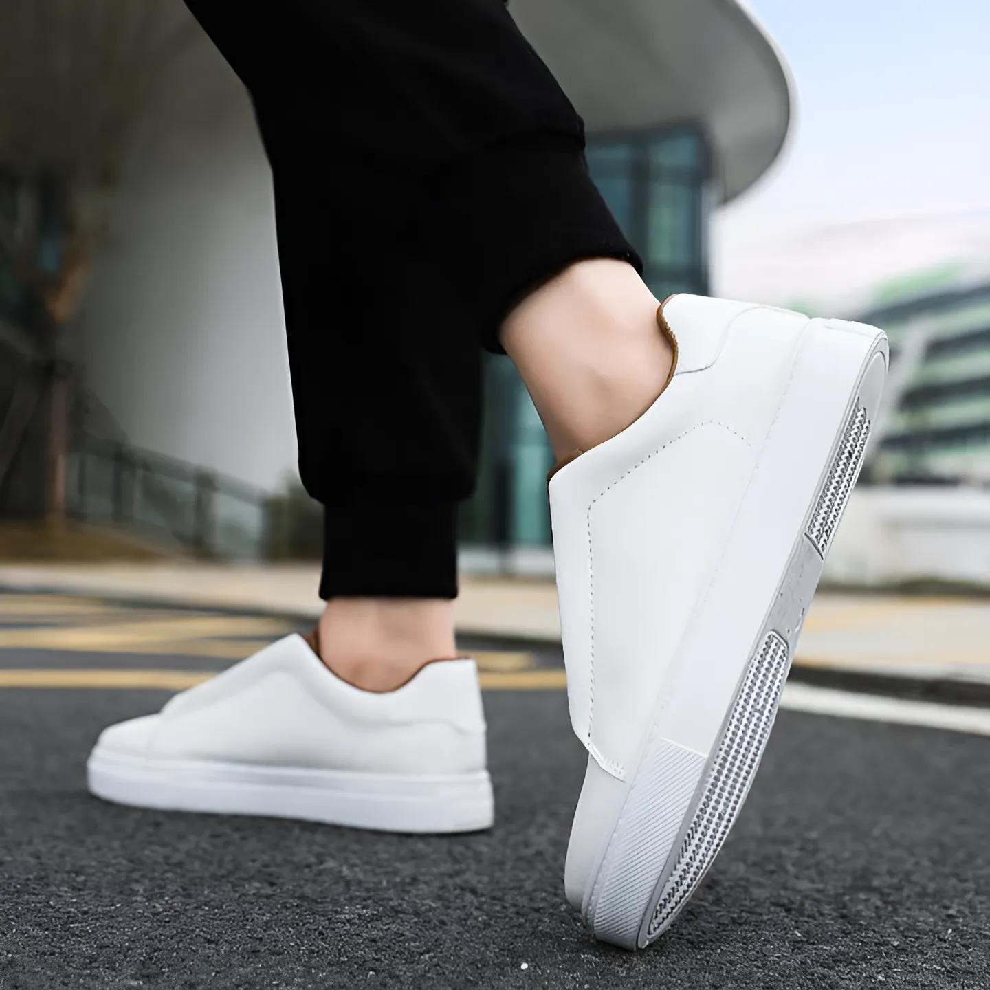 FASHION™ | Sleek Everyday Sneakers