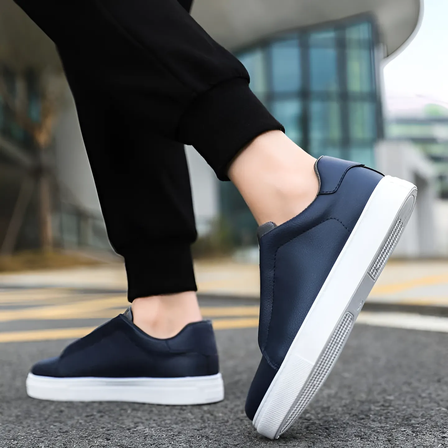 FASHION™ | Sleek Everyday Sneakers
