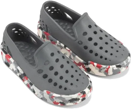 Joybees Kids Skate Sneak Charcoal/Charcoal Camo Gummy - 13 M US Little Kid