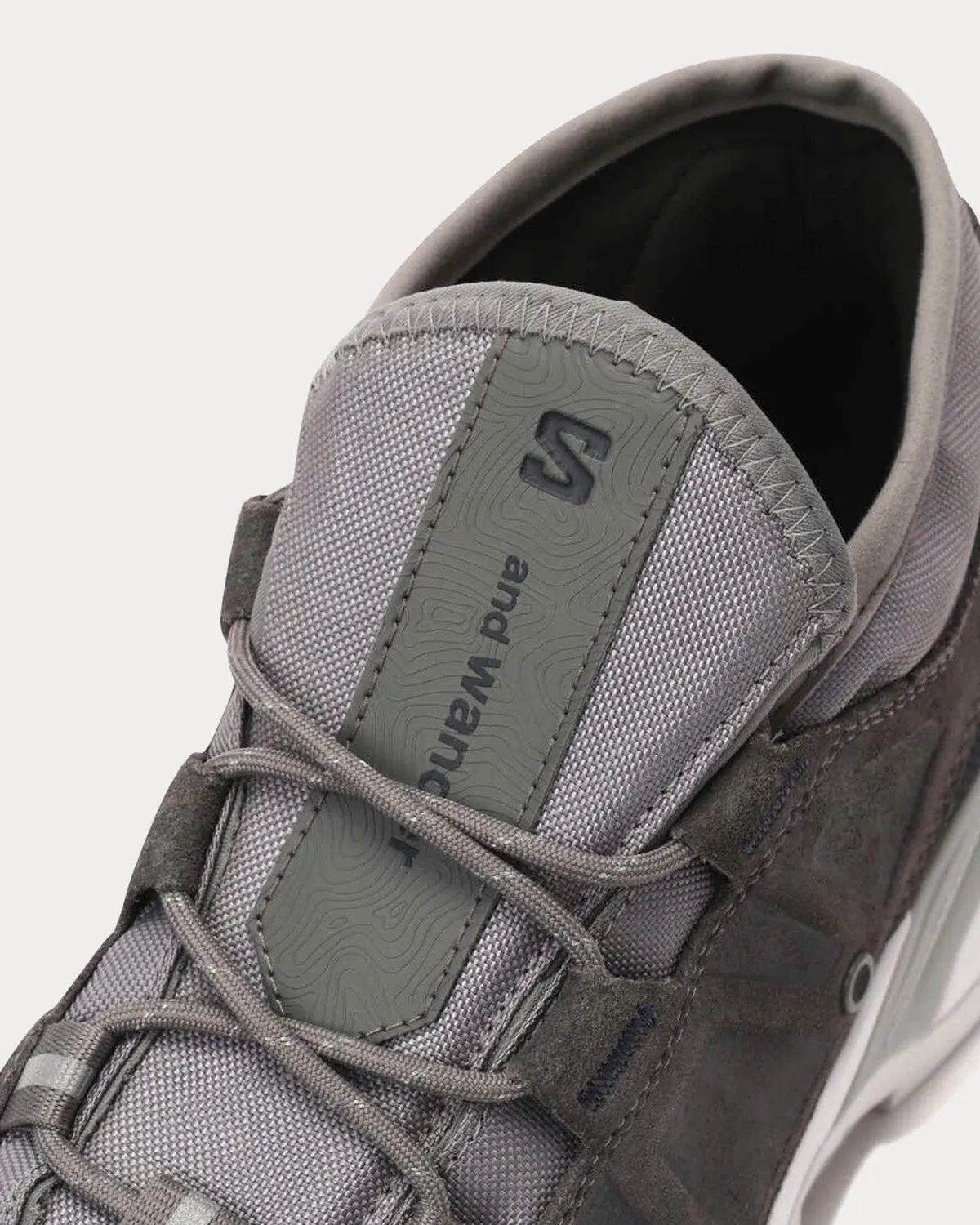 Jungle Ultra Low Grey Low Top Sneakers