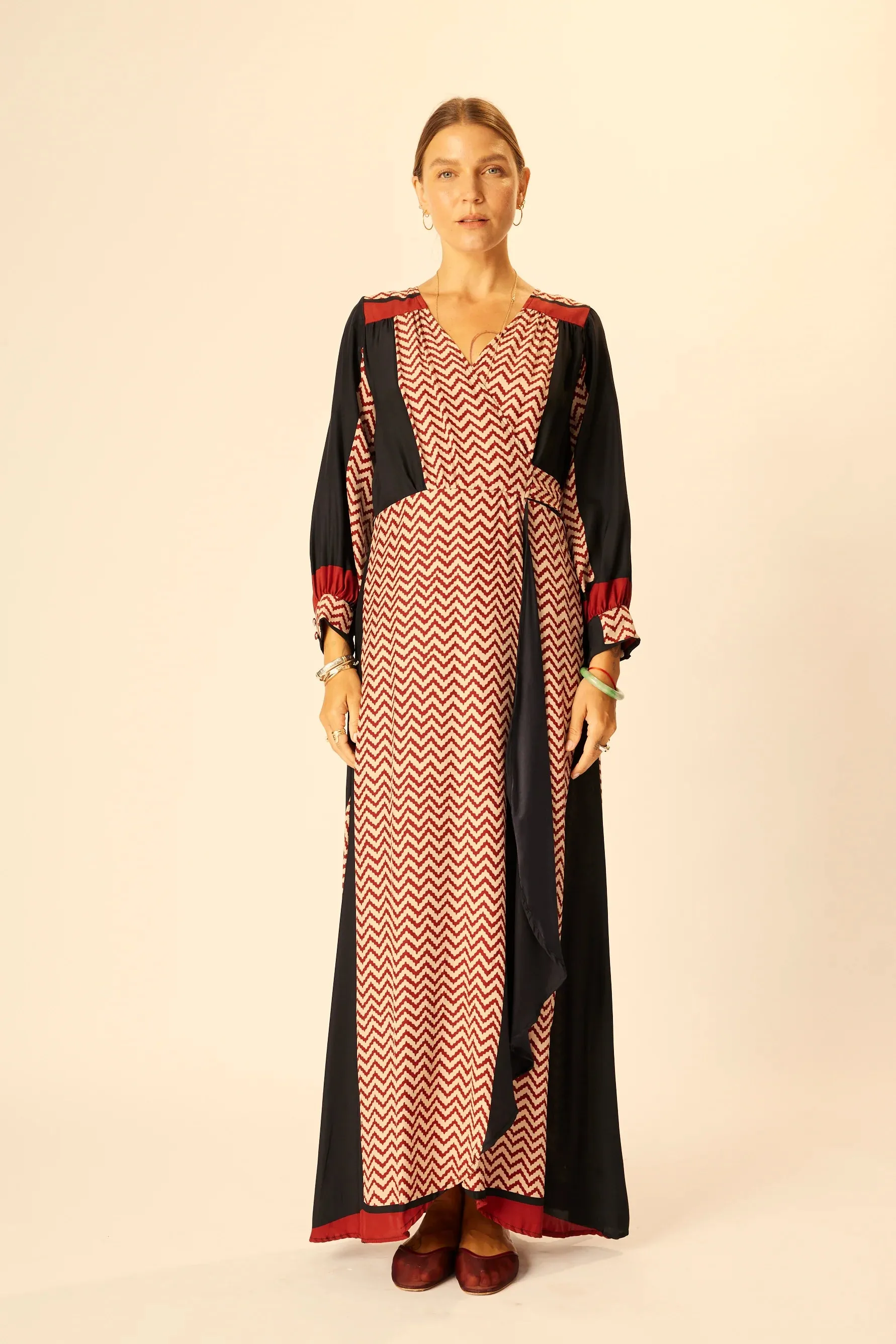 Natalie Martin Kate Long Sleeve Dress - Block Zigzag Print Noire
