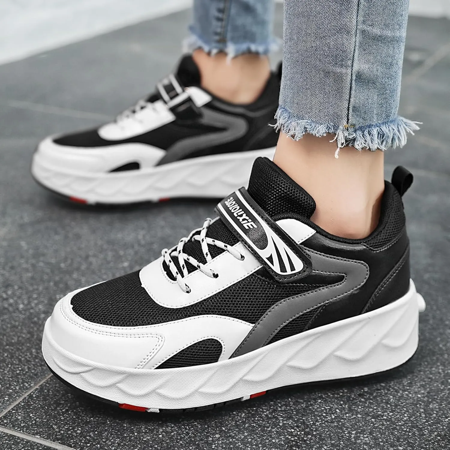 Roller Skate Shoes for Boys Girls Detachable Skate Shoes with Wheels Fashion Sneaker for Kids Christmas Birthday Show Gift