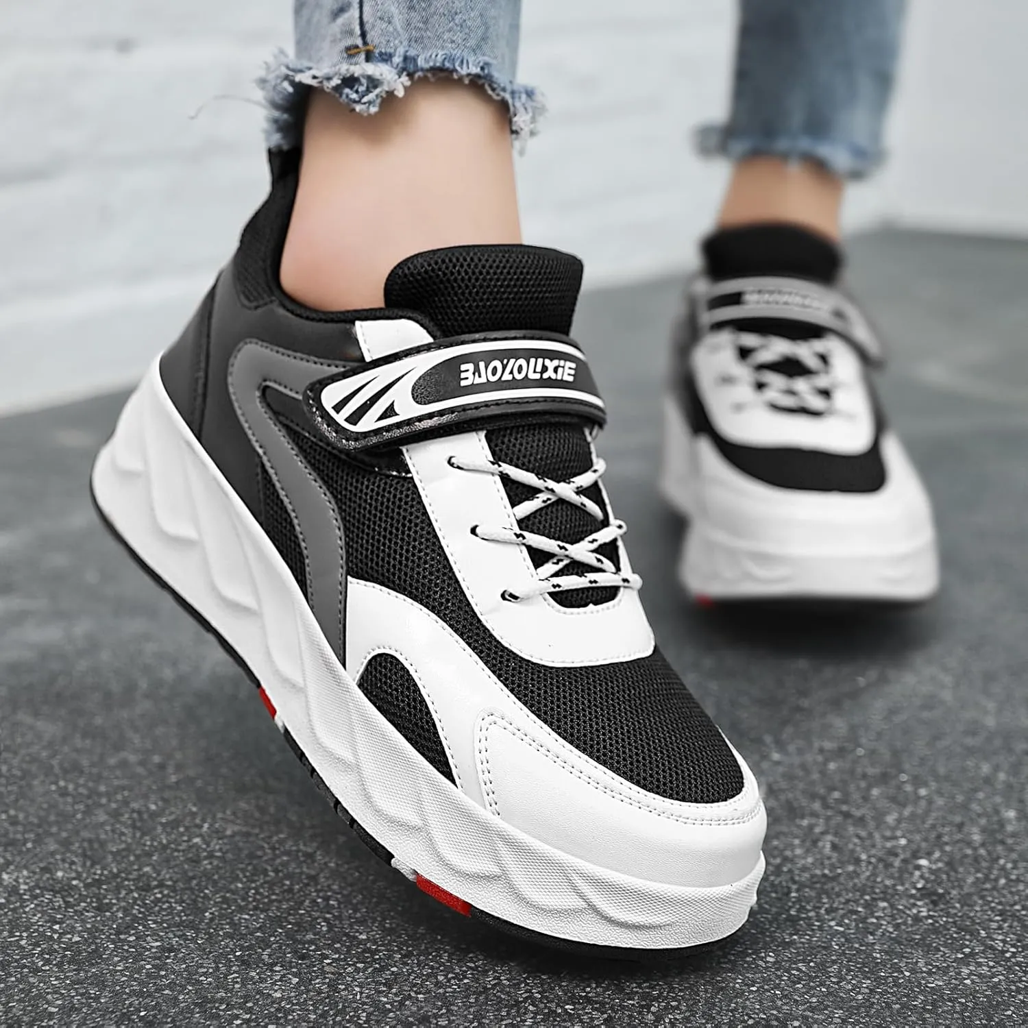 Roller Skate Shoes for Boys Girls Detachable Skate Shoes with Wheels Fashion Sneaker for Kids Christmas Birthday Show Gift