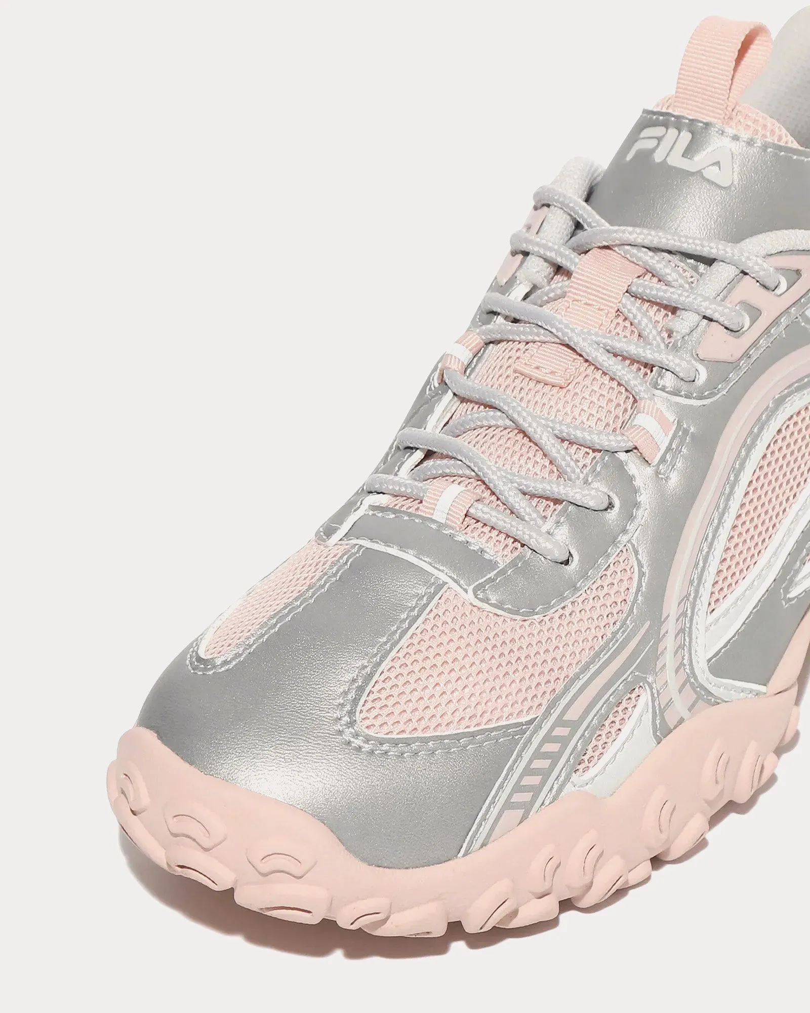 Terrain Crusher Pink / Silver Low Top Sneakers