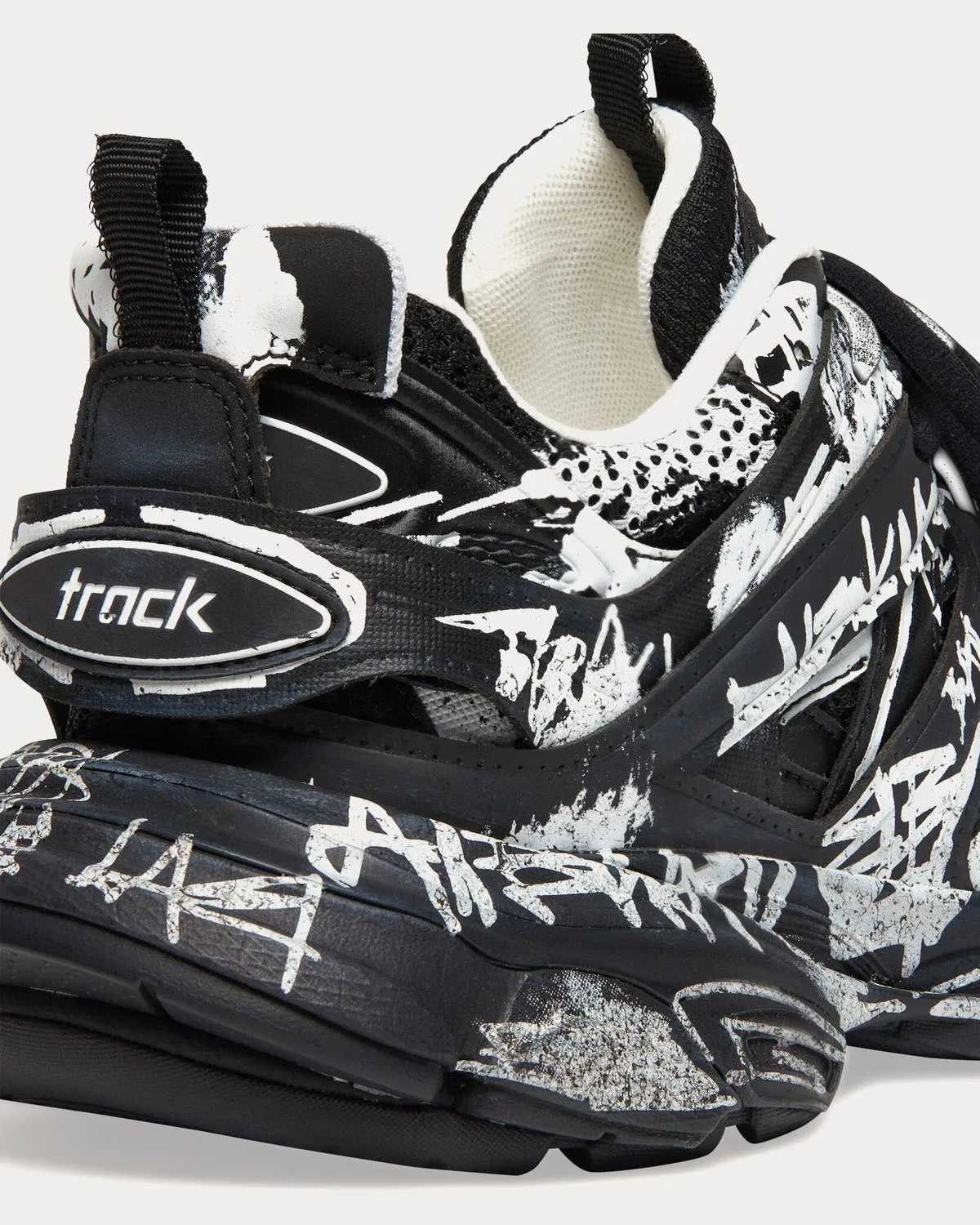 Track Graffiti Mesh & Nylon Black / White Low Top Sneakers